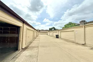 10344 Cook Rd, Houston, TX 77099 - Photo 23