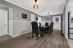 1033 W Snyder St, Alvin, TX 77511 - Photo 7