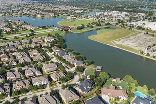 18703 S Bee Cave Springs Cir, Cypress, TX 77433 - Photo 45