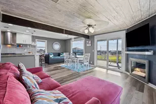 6931 W Holiday St, Hitchcock, TX 77563 - Photo 15