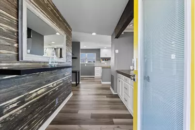 6931 West Holiday Street, Hitchcock, TX 77563 - Photo 7