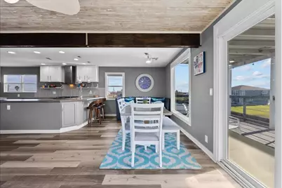 6931 West Holiday Street, Hitchcock, TX 77563 - Photo 15