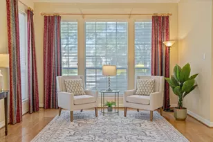 13 Stonegate Park Ct, Spring, TX 77379 - Photo 7