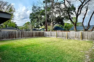 5822 Yarwell Dr, Houston, TX 77096 - Photo 25