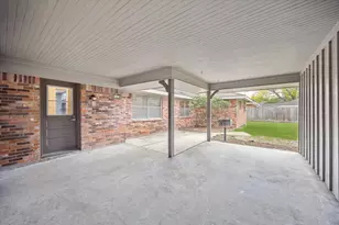 5822 Yarwell Dr, Houston, TX 77096 - Photo 33