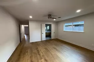 5822 Yarwell Dr, Houston, TX 77096 - Photo 13