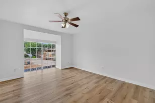 12633 Memorial Dr, Houston, TX 77024 - Photo 25