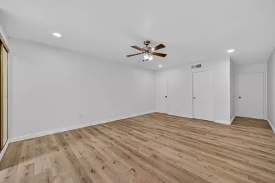 12633 Memorial Drive #216, Houston, TX 77024 - Photo 35