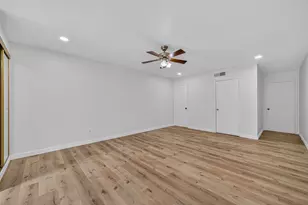 12633 Memorial Dr, Houston, TX 77024 - Photo 35