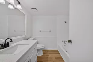 12633 Memorial Dr, Houston, TX 77024 - Photo 29