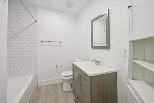 2207 Mimosa Dr, Houston, TX 77019 - Photo 9