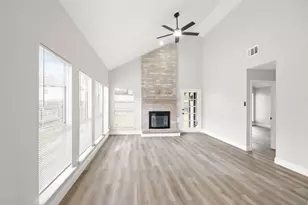 16602 Capewood Dr, Humble, TX 77396 - Photo 3