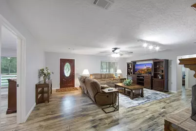 802 Sentinel Oaks, Pinehurst, TX 77362 - Photo 11
