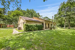 802 Sentinel Oaks, Pinehurst, TX 77362 - Photo 13