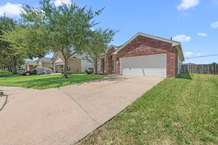706 Pickett Hill Ln, Rosenberg, TX 77469 - Photo 1
