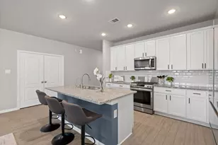 8315 Divot Trce, Fulshear, TX 77441 - Photo 13