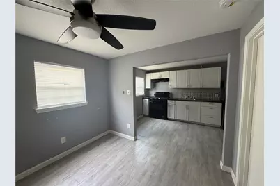7018 Avenue F #8, Houston, TX 77011 - Photo 3