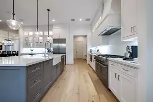 1918 Woodhead St, Houston, TX 77019 - Photo 27