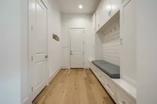 1918 Woodhead St, Houston, TX 77019 - Photo 31