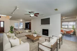 1010 Forestburg Dr, Spring, TX 77386 - Photo 3