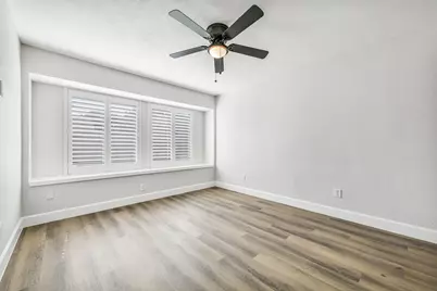 3813 Teakwood Drive, La Porte, TX 77571 - Photo 7