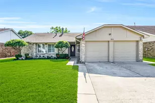 3813 Teakwood Dr, La Porte, TX 77571 - Photo 1