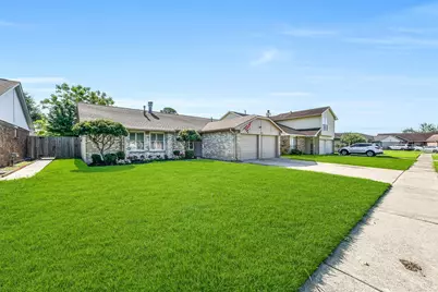 3813 Teakwood Drive, La Porte, TX 77571 - Photo 11