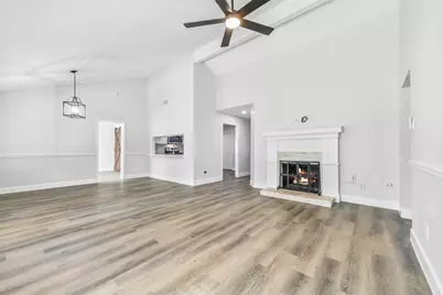 3813 Teakwood Drive, La Porte, TX 77571 - Photo 5