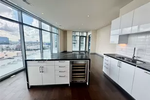 4521 San Felipe St, Houston, TX 77027 - Photo 9
