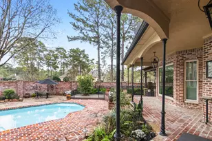 15 Forest Green Trail, Kingwood, TX 77339 - Photo 9