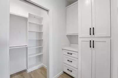 530 N 4th Street, La Porte, TX 77571 - Photo 19