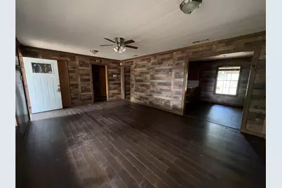 637 S Meyer Street, La Grange, TX 78945 - Photo 3