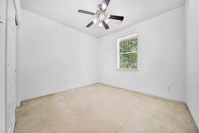 11 Griffin Hill Court, The Woodlands, TX 77382 - Photo 17