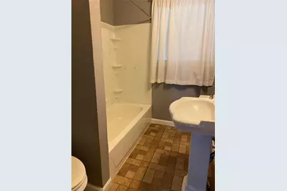 55 Elm Court, Lake Jackson, TX 77566 - Photo 5