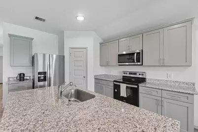 1137 Buffalograss, Sealy, TX 77474 - Photo 3