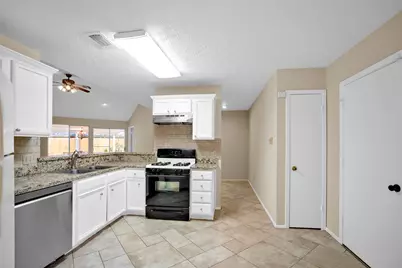 17323 Northchapel Street, Spring, TX 77379 - Photo 15