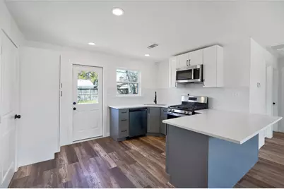 3214 Stallings Drive, Houston, TX 77088 - Photo 11