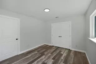 3214 Stallings Dr, Houston, TX 77088 - Photo 13