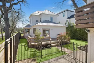 601 W 17th St, Houston, TX 77008 - Photo 3