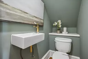 601 W 17th St, Houston, TX 77008 - Photo 9