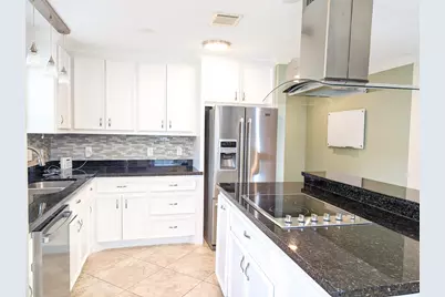 1734 Knightwick Drive, Houston, TX 77008 - Photo 3