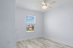 312 Surf Dr, Surfside Beach, TX 77541 - Photo 15