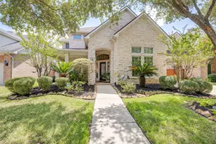 5722 Ballina Canyon Ln, Houston, TX 77041 - Photo 1