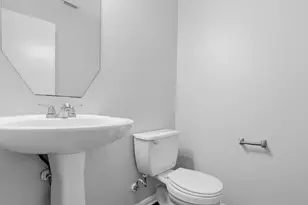 5727 Landon Creek Ln, Katy, TX 77449 - Photo 9