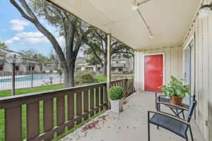 5005 Georgi Ln, Houston, TX 77092 - Photo 17