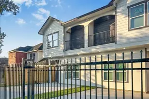 4429 Sterling St, Houston, TX 77051 - Photo 3