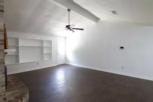 10402 Long River Dr, Sugar Land, TX 77498 - Photo 5
