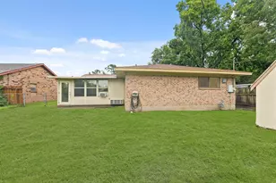 746 Fawn Dr, Houston, TX 77015 - Photo 11