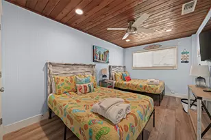 21818 Matagorda Dr, Galveston, TX 77554 - Photo 23