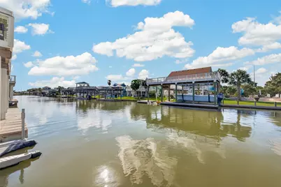 21818 Matagorda Drive, Galveston, TX 77554 - Photo 41